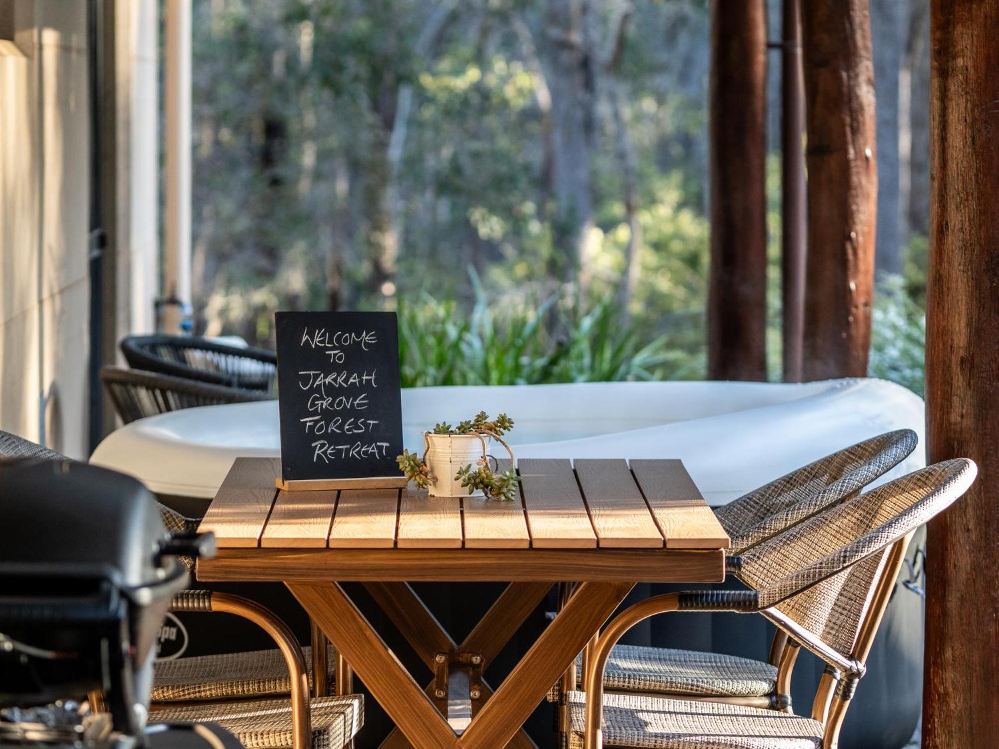 Jarrah Grove Forest Retreat - Adults Only Luxury Chalet Rosa Glen Eksteriør billede